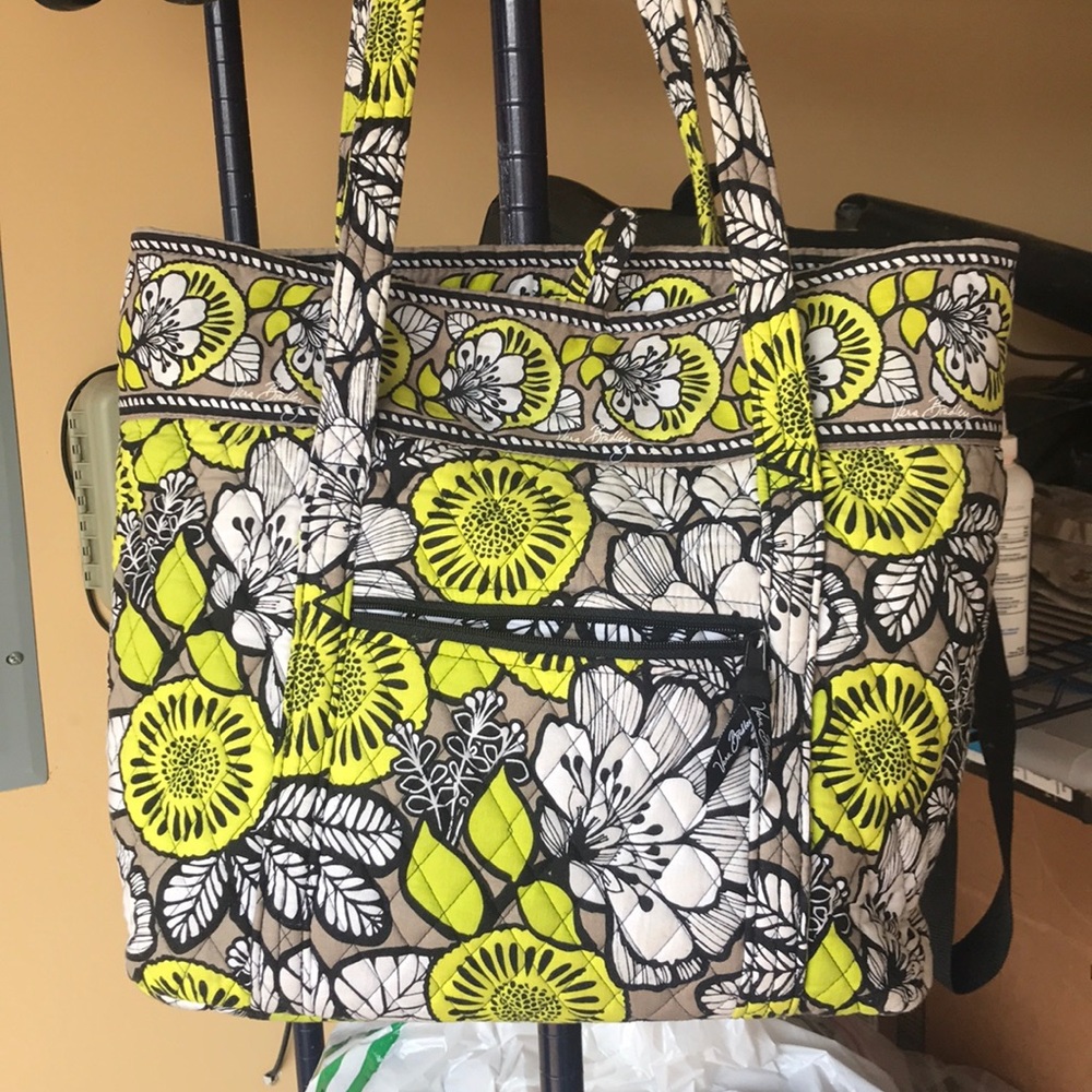 Vera Bradley tote euc